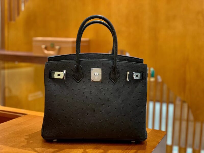 爱马仕 Birkin 铂金包 黑色 鸵鸟皮 手缝工艺 银扣 30cm 现货