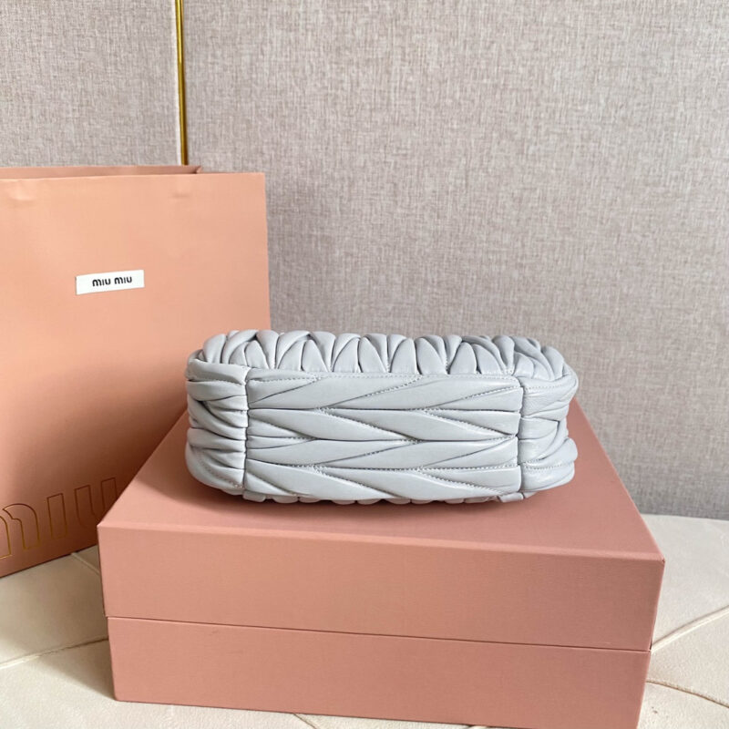 miumiu缪缪*Matelasse系列5BC125手袋矢车菊免检版 - Image 6