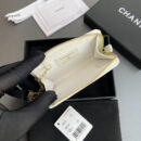 Chanel AP0221零钱包白色漆皮金扣免检版