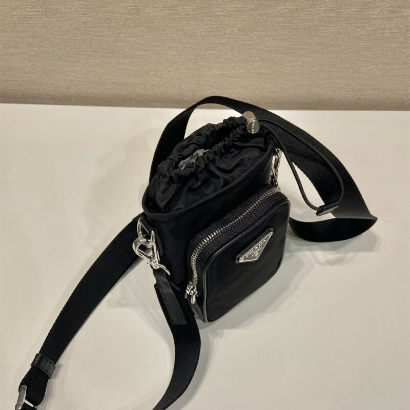 Prada*Re-Edition系列2ZH155手机包免检版 - Image 4