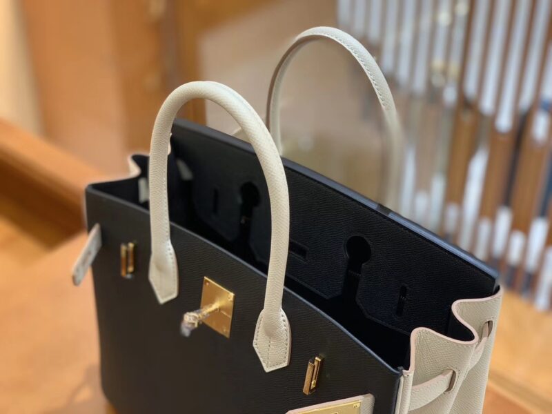 爱马仕 Birkin 30cm 黑色拼奶昔白 金扣 Epsom掌纹牛皮 全手工缝制 - Image 2