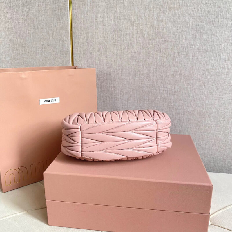 miumiu缪缪*Matelasse系列5BC125手袋浅粉色免检版 - Image 4