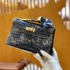 d43a066b9dc8e0e.jpg 爱马仕 Mini kelly 22cm 一级尼罗鳄 风暴蓝 金扣 原版蜜蜡线 顶级手缝