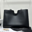 Celine*Cabas16系列购物袋112583黑色免检版