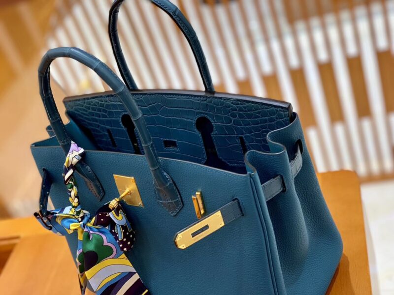 爱马仕 Birkin 铂金包 靛蓝 祖母蓝 Touch 鳄鱼皮拼牛皮 金扣 30cm - Image 3