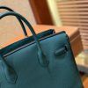 d7d58396cb8e607.jpg 爱马仕 Birkin铂金包 孔雀绿 德国进口小牛皮 顶级品质全手工缝制 金扣 30cm