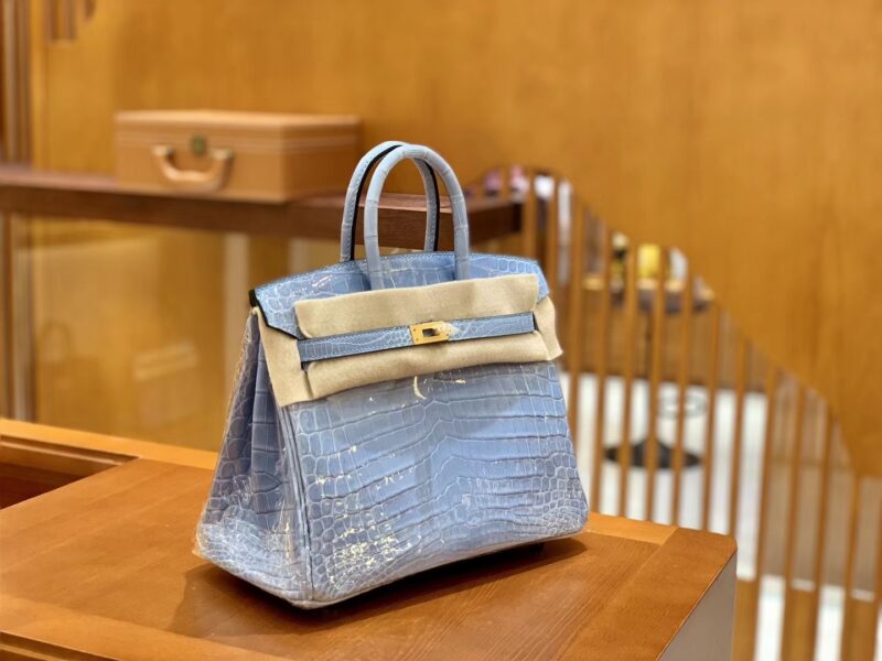 爱马仕 Birkin 铂金包 北方蓝 一级皮 尼罗鳄鱼皮 臻品级别 金扣 25cm - Image 2