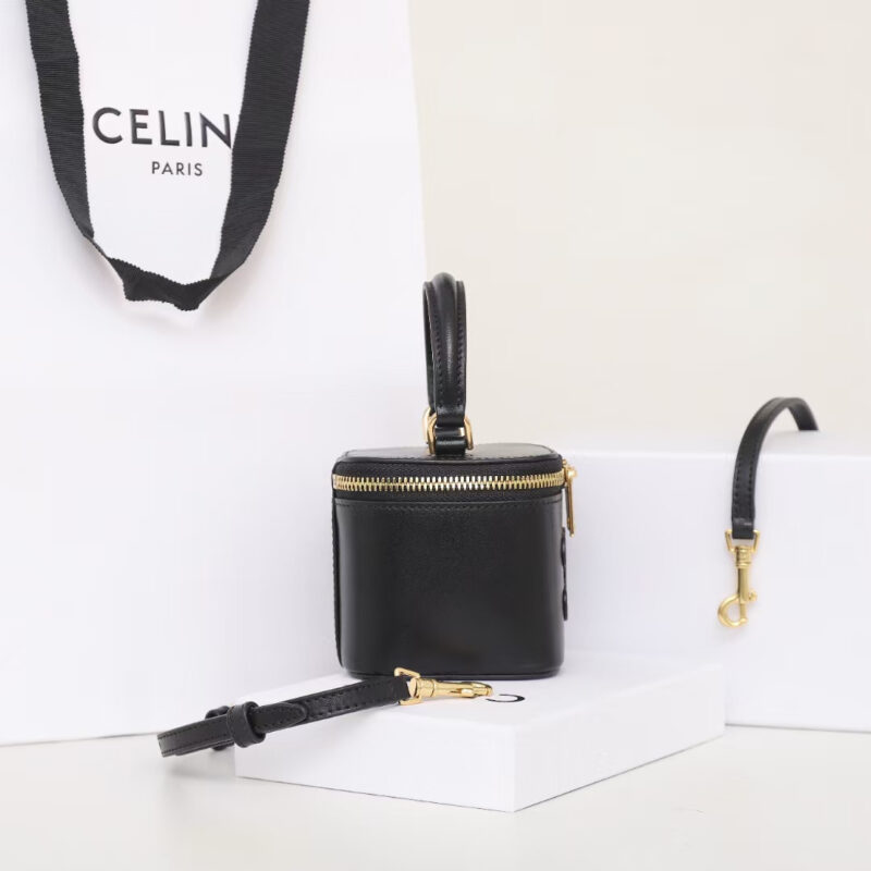 Celine*Triomphe系列手提袋10J763黑色免检版 - Image 3