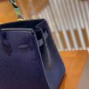 dd66cd0e52a3f41.jpg 爱马仕 Birkin 铂金包 深蓝色 鸵鸟皮 手缝工艺 金扣 30cm 现货