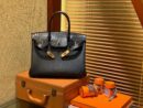 爱马仕 Birkin 铂金包 经典黑 鳄鱼皮拼德国togo牛皮 全手工缝制 金扣 30cm