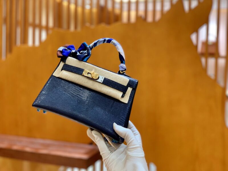 爱马仕 Mini kelly 二代 宝石蓝 仿蜥蜴皮 金扣 原版蜜蜡线 顶级手工缝制 - Image 4