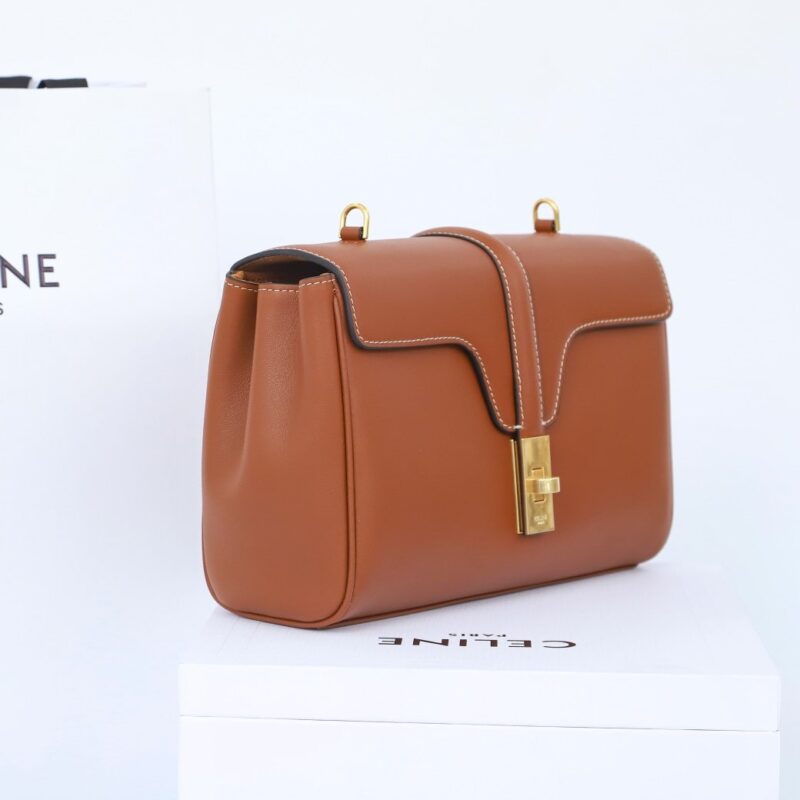 Celine*Soft16系列单肩包196853棕色免检版 - Image 3