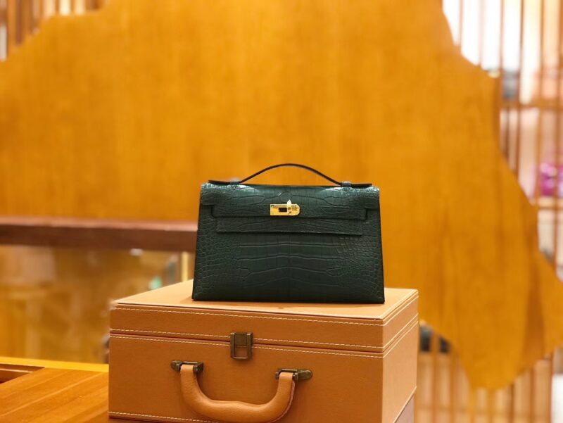 爱马仕 Mini kelly 一代 松柏绿 美洲鳄鱼皮 金扣 原版蜜蜡线 顶级手缝