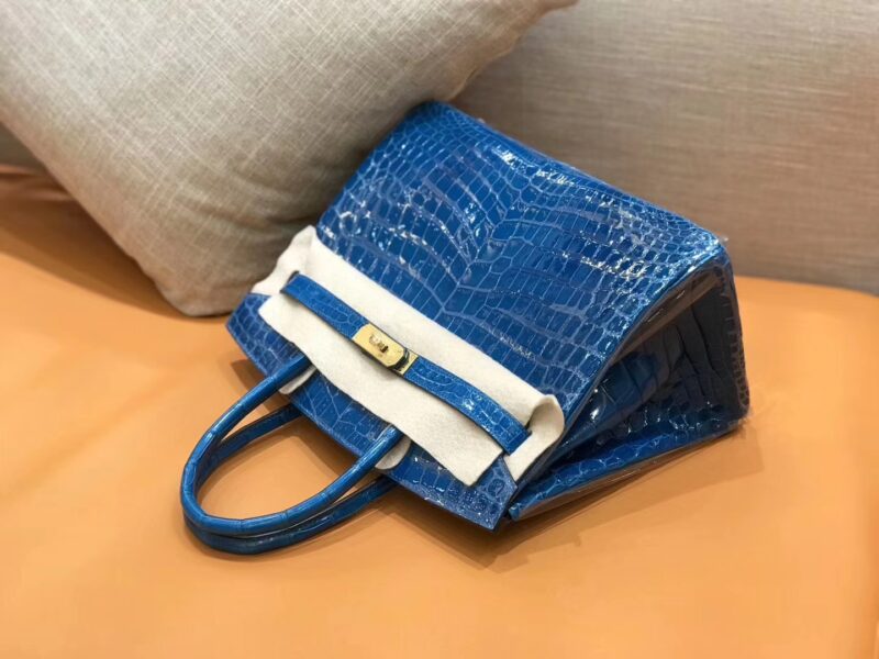 爱马仕 新增现货 birkin 铂金包 电光蓝 一级鳄鱼皮 金扣 30cm - Image 3