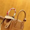 爱马仕 Lindy 18cm 金棕色 银扣 小牛皮 全手工缝制