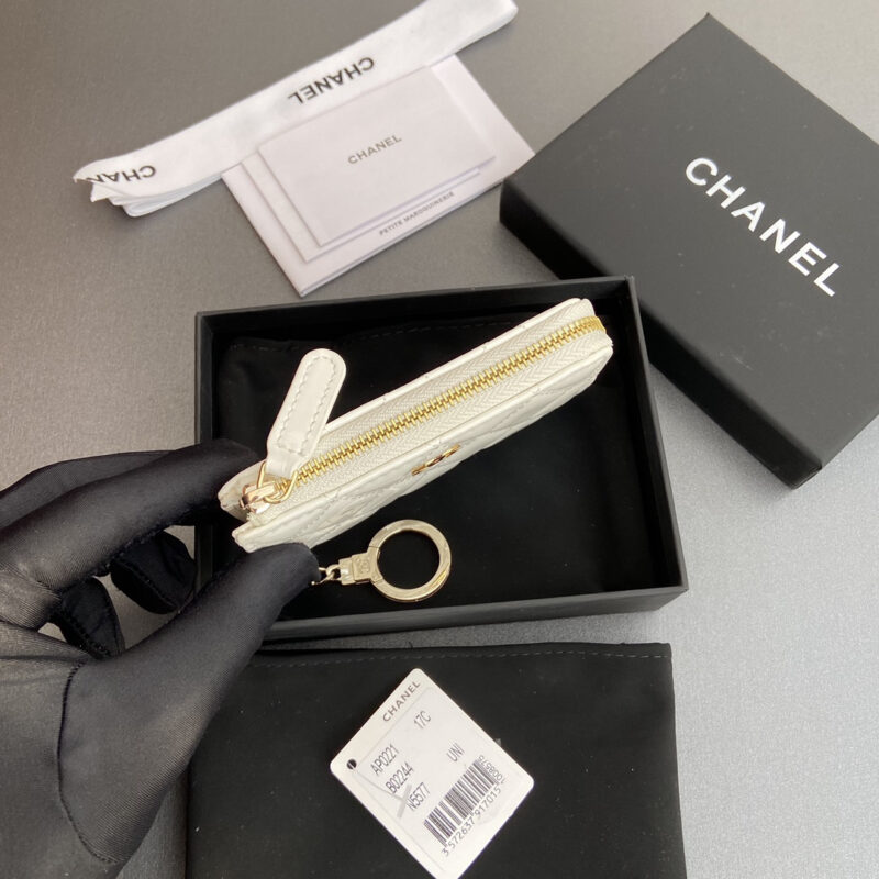 Chanel AP0221零钱包白色漆皮金扣免检版 - Image 3