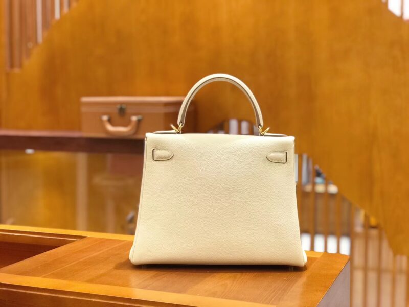 爱马仕 Kelly 28cm togo 牛皮 奶昔白 金扣 全手工缝制 现货 - Image 3