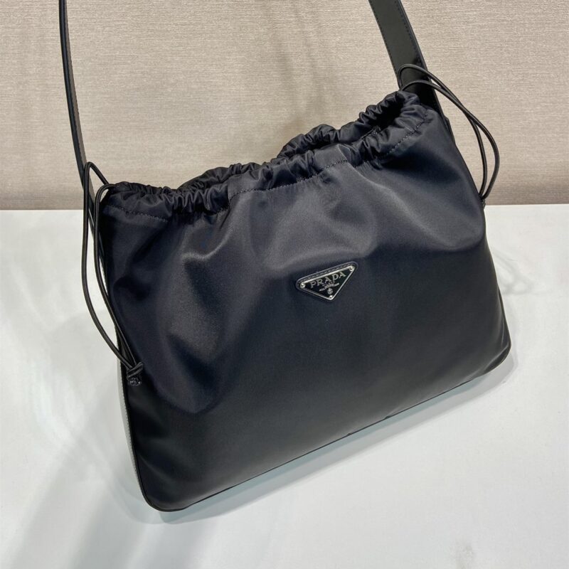 Prada*ReEdition系列B6250腋下包大号黑色免检版 - Image 5