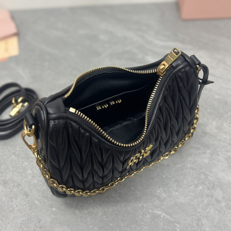 miumiu缪缪*5BH211单肩包黑色免检版 - Image 6
