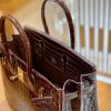 f54c7385570ce9a.jpg 爱马仕 Birkin 30cm 深啡色 金扣 一级皮 尼罗鳄鱼皮 臻品级别