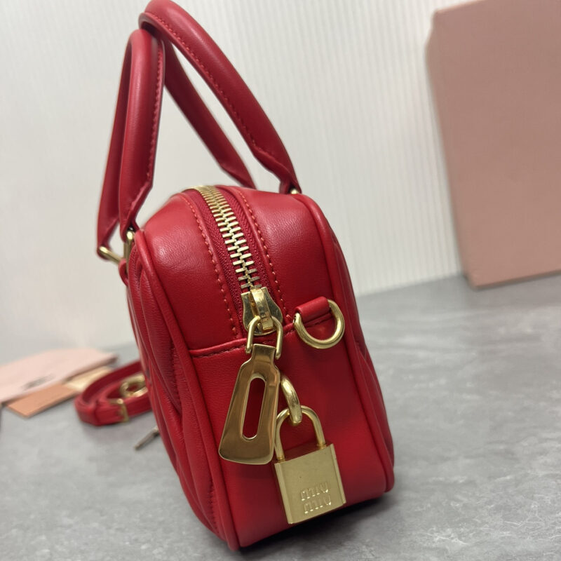 miumiu缪缪TooPretty系列5BB123保龄球手袋红色 - Image 6