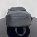 BalenciagaExplorer系列小牛皮背包S