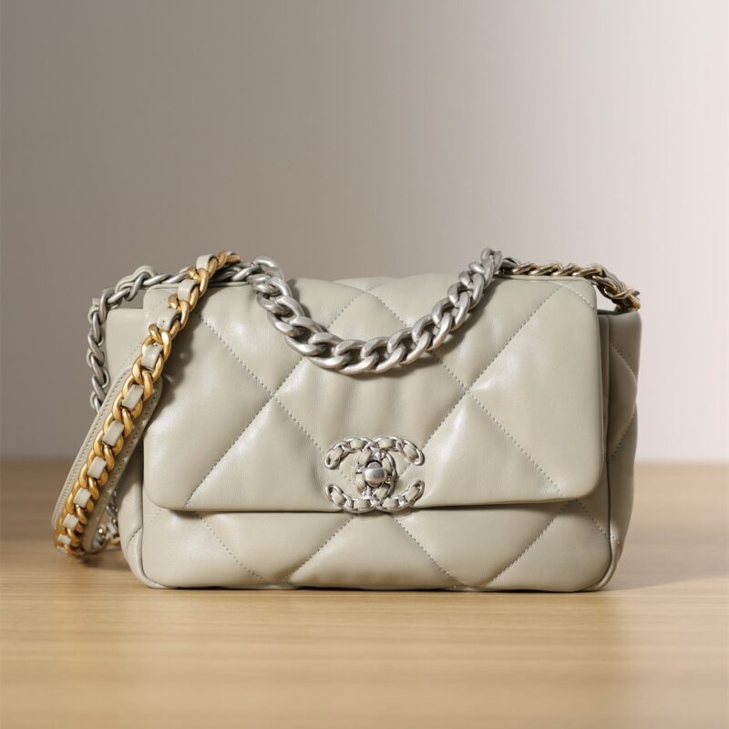 Chanel 19Bag系列羊皮单肩包灰色免检版 - Image 5