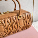 miumiu缪缪*5BB148保龄球包袋焦糖色免检版