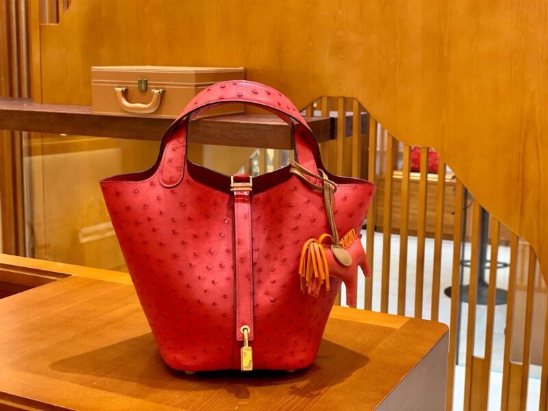 爱马仕 Piction 菜篮包 爱心红 国旗红18cm 鸵鸟皮 现货