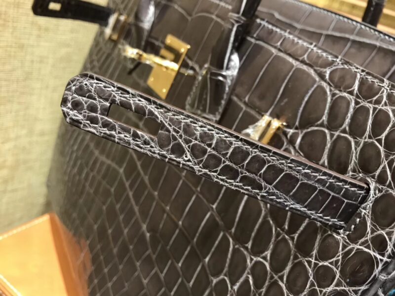爱马仕 Birkin铂金包 锡器灰 一级皮 尼罗鳄鱼 进口原料 顶级手缝工艺 金扣 35cm - Image 4