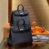 ff465054d1e01e9.jpg 爱马仕 Birkin 25cm ( 铂金包) Togo小牛皮 经典黑金 原版蜜蜡线 全手工缝制