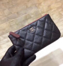 Chanel 进口球纹牛皮拉链零钱包卡包 A82365黑色/银扣