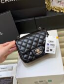 CHANEL CF 17CM方胖子 A01115羊皮/黑色/银扣