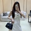 CHANEL 经典款之Coco handle 23CM A92990黑色/酒红手柄/金扣