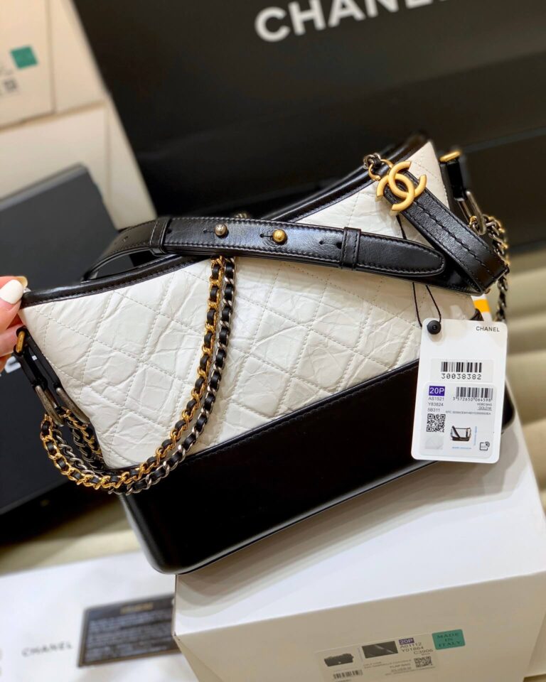 Chanel Gabrielle Hobo Bag As1521