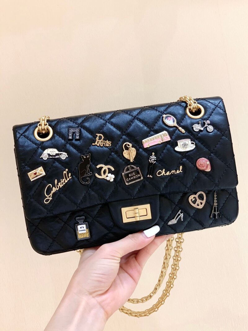 CHANEL 2.55 reissue 24CM 周年纪念版徽章包