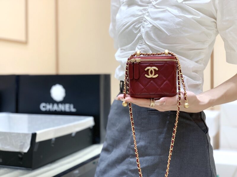 Chanel 高级手工坊双金珠系列盒子斜挎包 AP2292酒红 - Image 3
