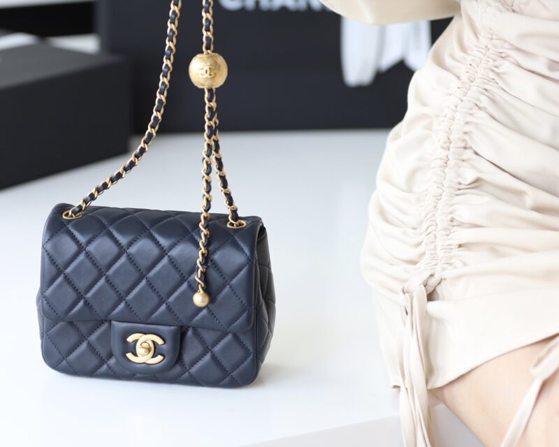 Chanel Flap Bag CF Mini羊皮方胖子金球包 AS1786深蓝色 - Image 3