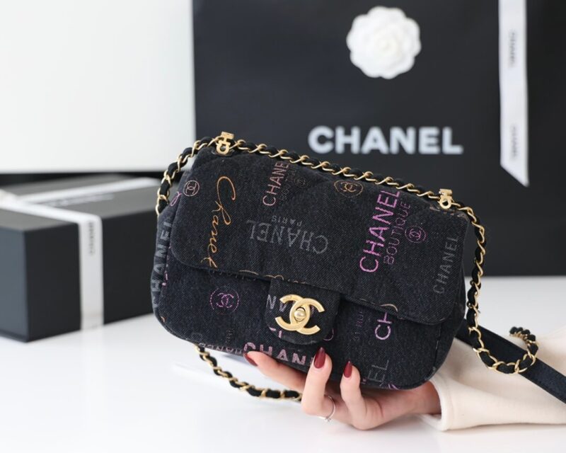 CHANEL2022cc春夏预告系列22p cf涂鸦牛仔布包AS3134黑色
