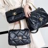 i1646447426_5421_0.jpg CHANEL Flap 19bag 36CM黑色金扣 AS1162
