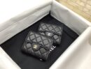 CHANEL进口球纹和羊皮三折短夹 A82288黑色/金扣