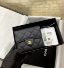 CHANEL进口球纹和羊皮三折短夹 A82288黑色/金扣