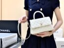 CHANEL coco handle 23CM 22P新版本 A92990白色/香槟色五金
