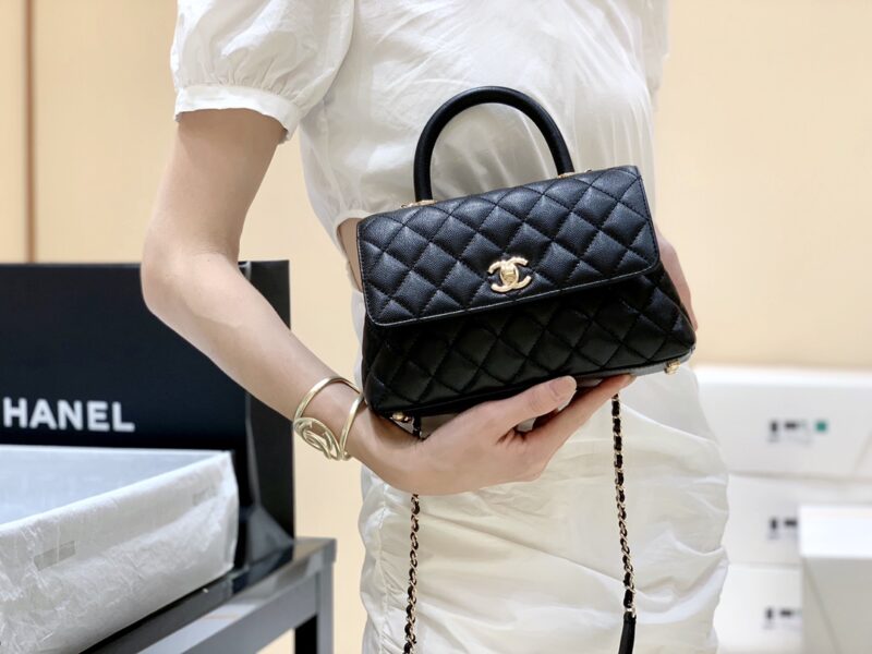 CHANEL coco handle 23CM 22P新版本 A92990黑色/香槟色五金 - Image 2