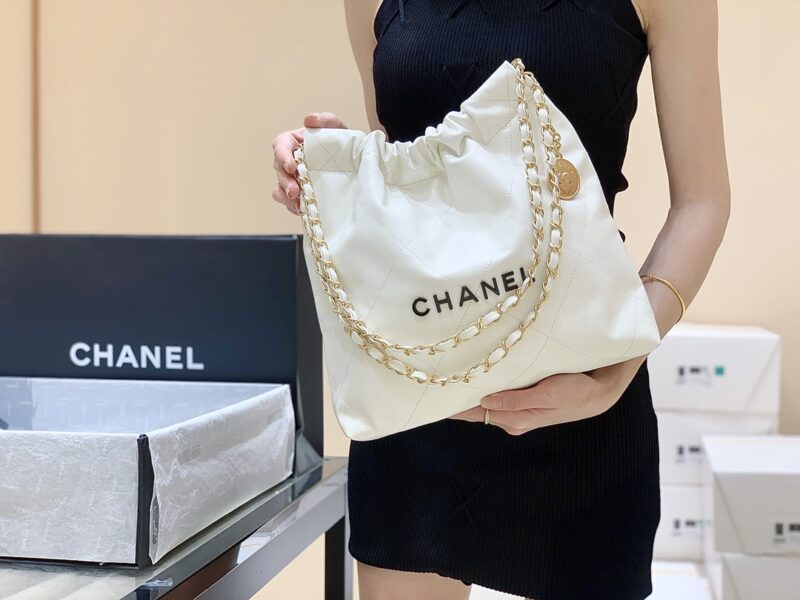 CHANEL 2022cc 春夏火爆22 bag 垃圾袋 AS3260白色/黑logo - Image 2
