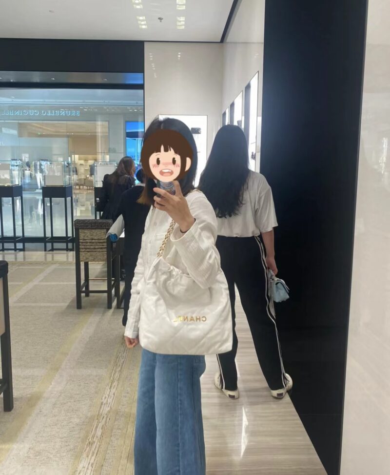 CHANEL 2022cc 春夏火爆22 bag 垃圾袋 AS3260白皮金logo - Image 2