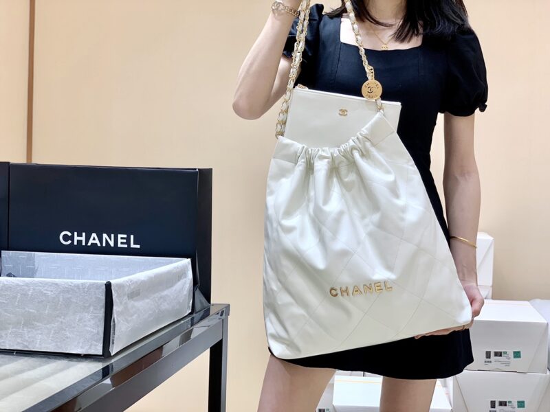 CHANEL 2022cc 春夏火爆22 bag 垃圾袋 AS3262白色金logo - Image 2