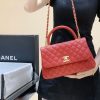 CHANEL 经典款之Coco handle 28CM A92993红色/金扣