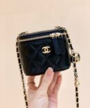 CHANEL 2022cc春夏系列核桃金球口红包 AP1447黑色