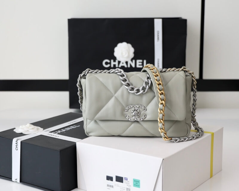 CHANEL Flap 19bag 26CM白色银扣 AS1160